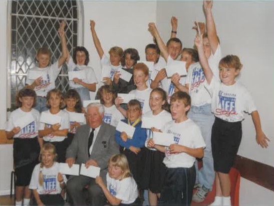1989 Lifestyle group Throngumbald Lifestylers cheering with Cllr. John Smith