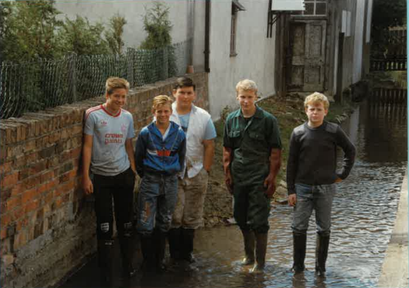 1989 Lifestyle team The Hann Gang (Kevin Pickering, Ian Pickering, Wayne Grainger, Steven Carlton and Shaun Hannigan) renovated the mill stream Pocklington